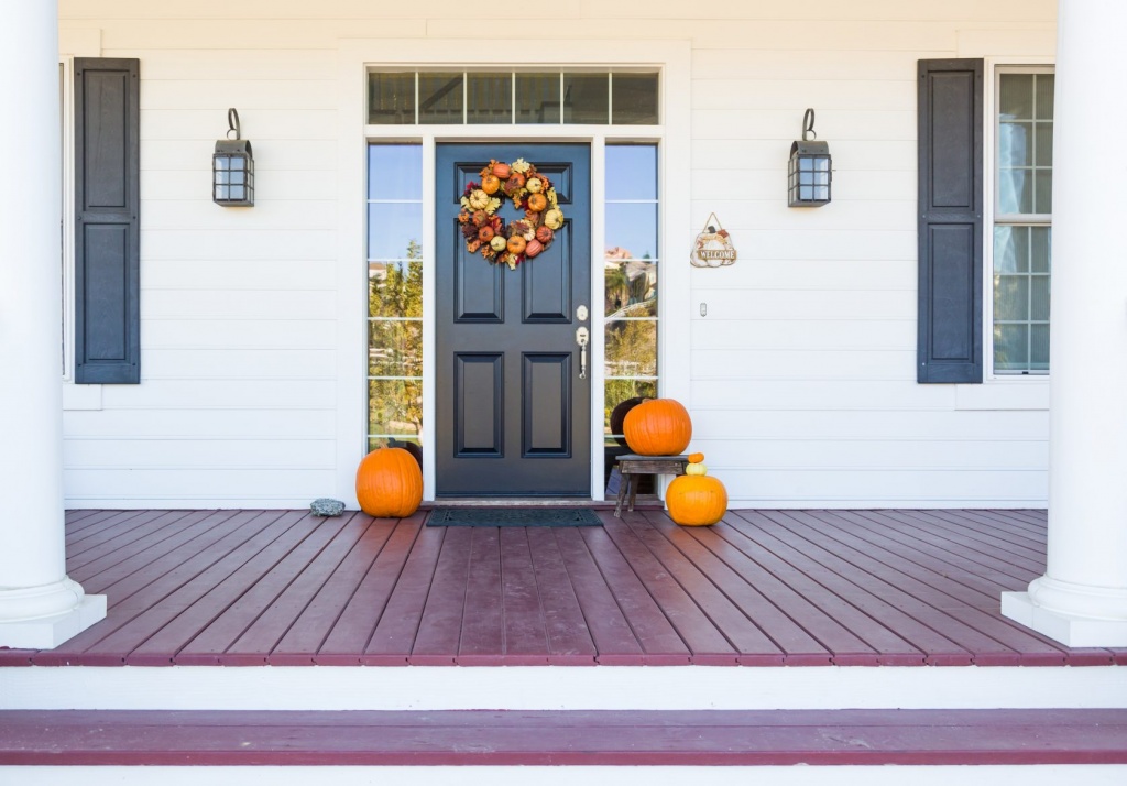 Seasonal Decorating Ideas for Burlington Homes