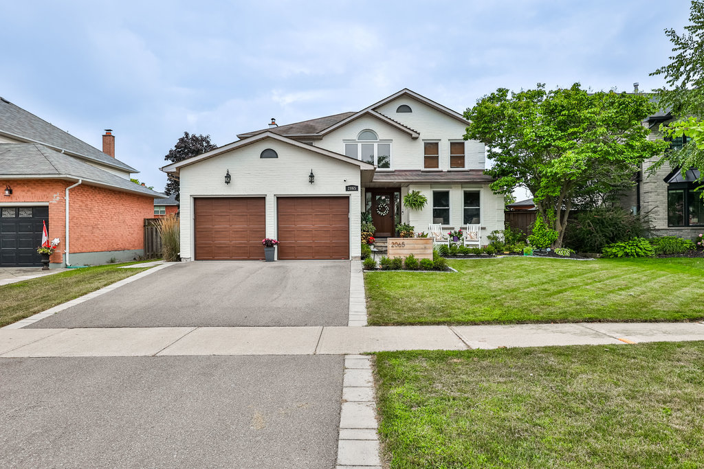 2065 Parklane Crescent, Burlington